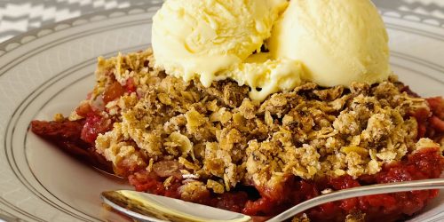 Healthy Summer Fruit Crumble