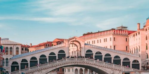 Best Coastal Day Trips For Relaxed Summer Travel