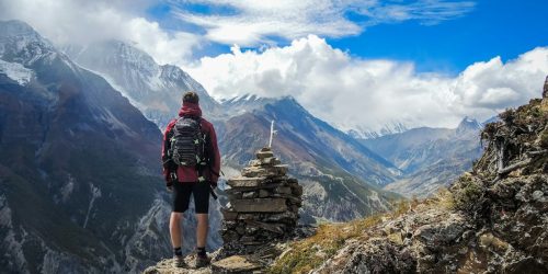 Family Travel Prams: What Matters For Flights And Hotels